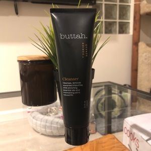 BRAND NEW BUTTAH SKIN CLEANSER
